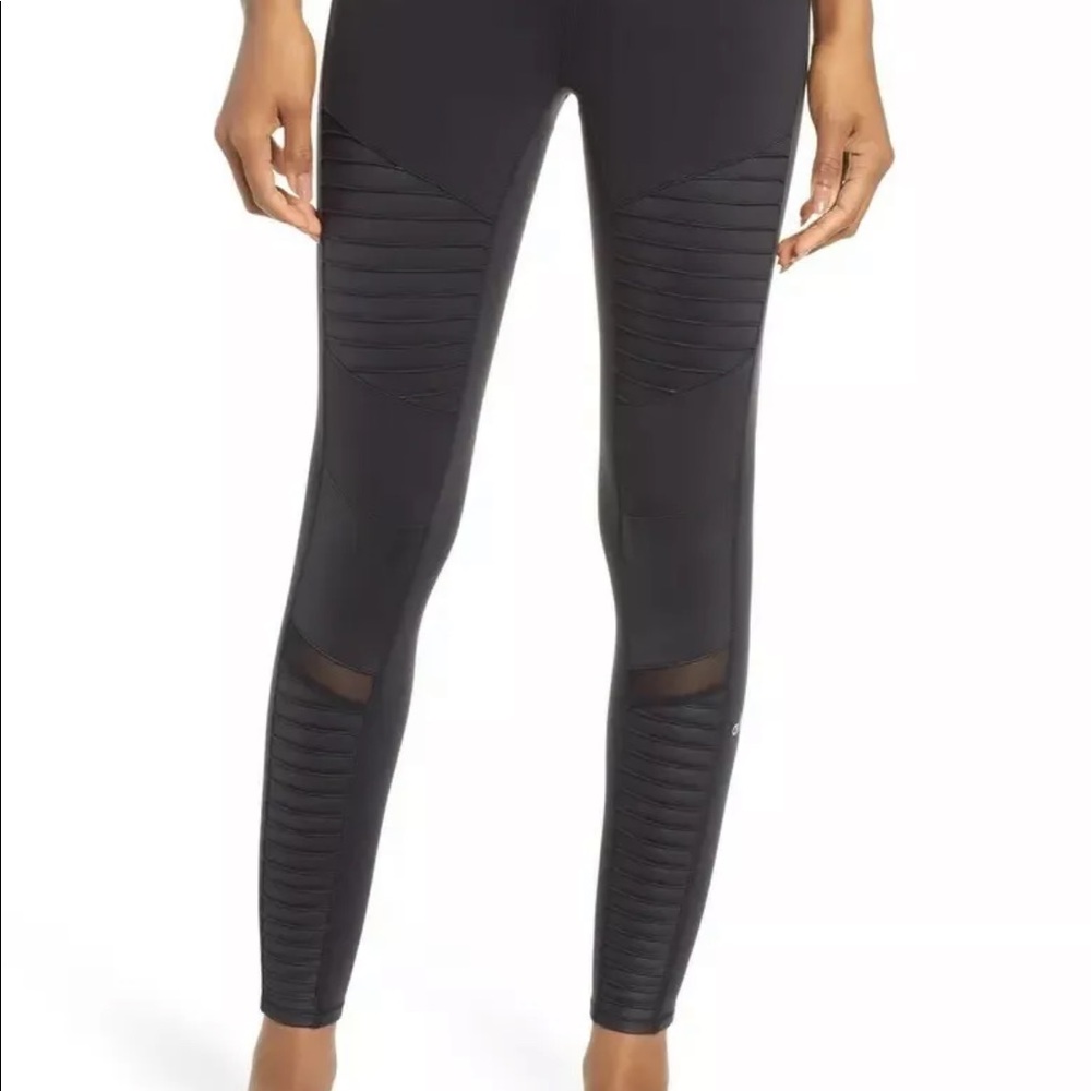 Alo Women’s High Waist Moto Legging Color Black Size S